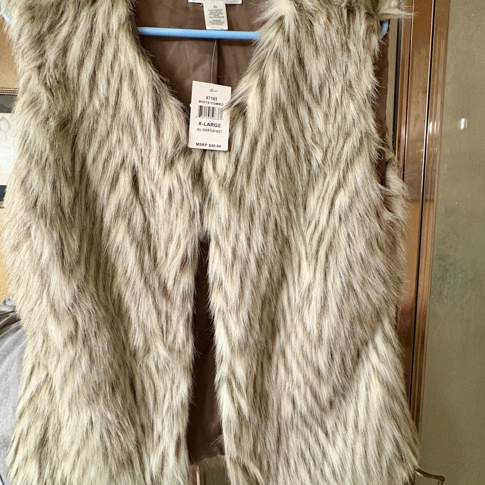 Say What? Faux Fur Vest in Cream and Brown